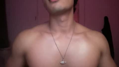 Snapshot of mac_cain chatting on 10-08-25, 09:23 Maccain online show from 10-08-25, 09:23