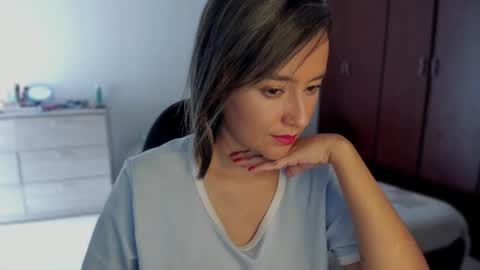 Snapshot of macarenax chatting on 02-12-25, 03:27 Maca online show from 02-12-25, 03:27