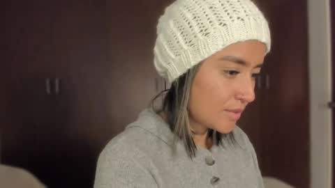 Snapshot of macarenax chatting on 02-21-25, 03:32 Maca online show from 02-21-25, 03:32