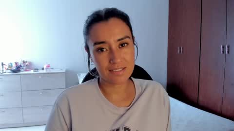 Snapshot of macarenax chatting on 02-26-25, 04:56 Maca online show from 02-26-25, 04:56