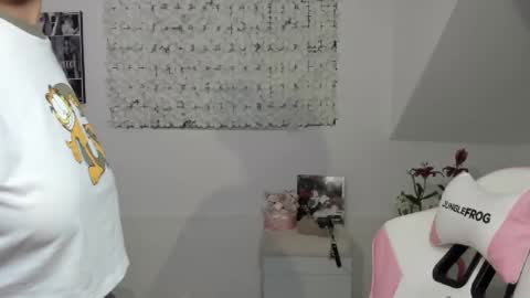 Mac Delice online show from 12-03-24, 05:20