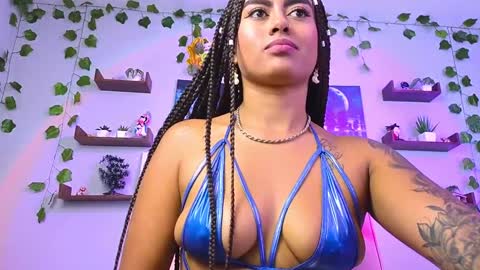 Macey Elliot Modelo Independiente online show from 12-10-24, 02:06