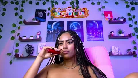 Macey Elliot Modelo Independiente online show from 12-13-24, 01:04