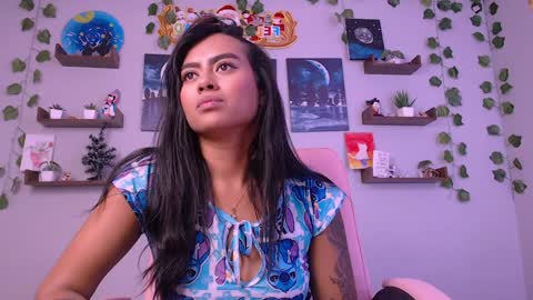 Macey Elliot Modelo Independiente online show from 12-27-24, 06:53