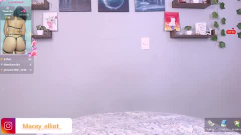 Macey Elliot Modelo Independiente online show from 01-17-25, 08:11