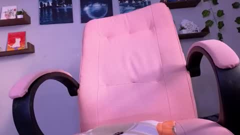 Macey Elliot Modelo Independiente online show from 09-16-25, 11:22