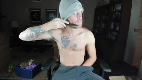 Snapshot of machinecumkelly69 chatting on 01-08-25, 04:34 machinecumkelly69 online show from 01-08-25, 04:34