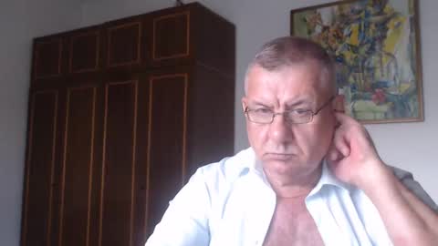 Macho online show from 09-09-25, 03:22