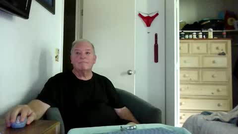 mackdocc001 online show from 04-07-26, 03:56