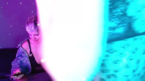 Noah Askew online show from 01-12-25, 05:34