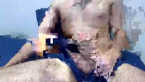 Mac online show from 10-12-25, 05:45