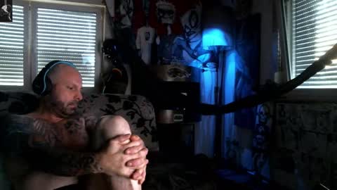 Snapshot of mad_dem0n chatting on 09-12-25, 05:29 Manuel online show from 09-12-25, 05:29