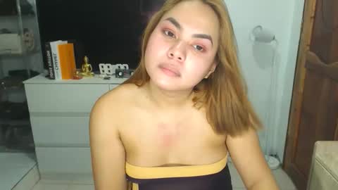 Ivy online show from 04-11-26, 07:45