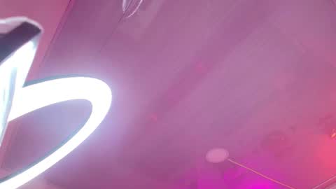 Snapshot of madame_scarllet chatting on 02-27-26, 11:10 Madame Scarllet online show from 02-27-26, 11:10