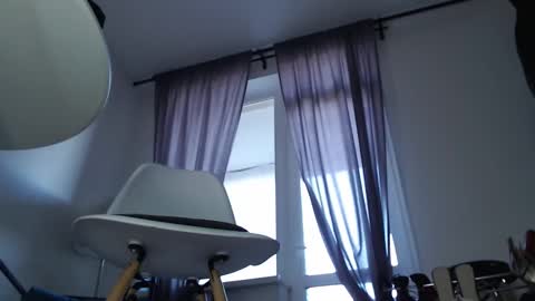 madamekatrina online show from 10-08-25, 01:20