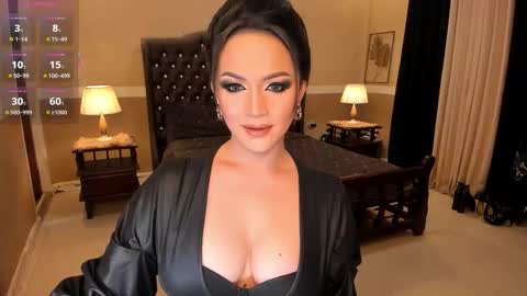 Alison Kloss online show from 12-17-25, 11:55