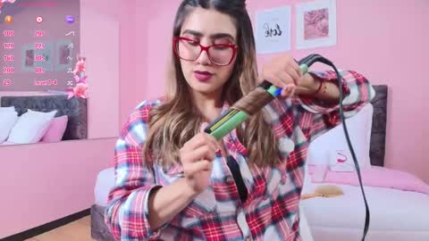 Maddie online show from 11-27-25, 08:22