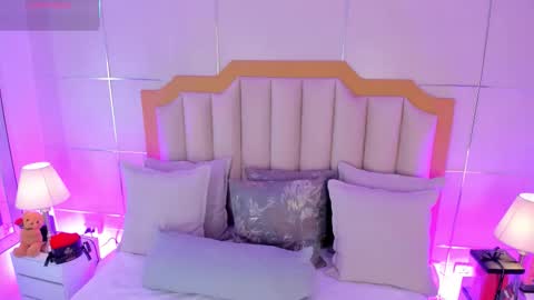    online show from 02-13-26, 07:32