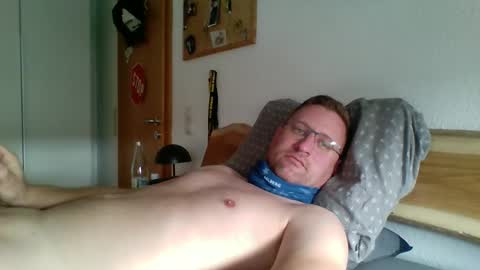 Maddin online show from 10-31-25, 09:54