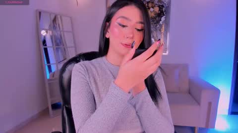 Maddison online show from 09-15-25, 05:07