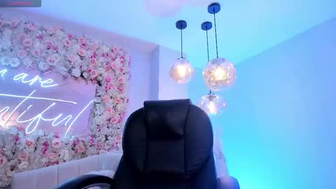 Maddison online show from 01-08-26, 03:20