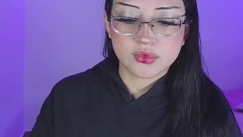   Please followme and rate me your thumbs up online show from 12-05-25, 07:43