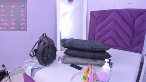 maddyjohnsonn online show from 02-05-25, 03:45