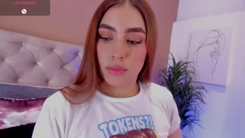 Lina  online show from 02-06-25, 02:48