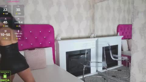 Maddy online show from 11-10-25, 01:32