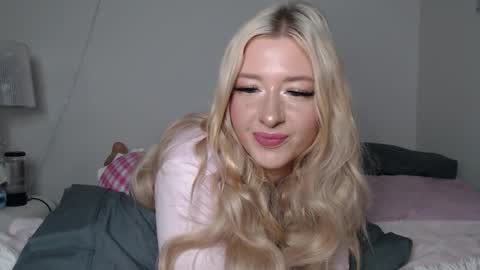 maddyyy call me yours tho online show from 03-02-26, 11:11