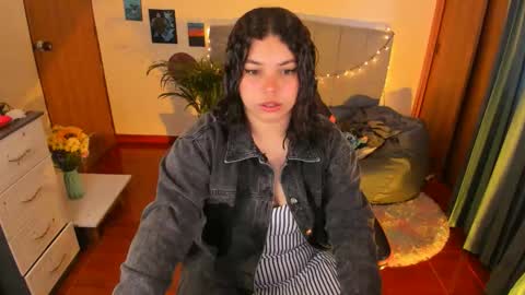 madelaine_taylor online show from 09-10-25, 11:21