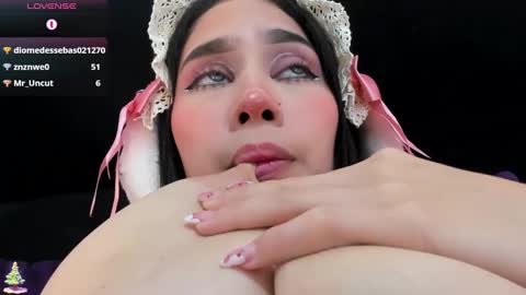 Snapshot of madelin_clerk chatting on 12-21-24, 04:46 Madelin Clerk online show from 12-21-24, 04:46