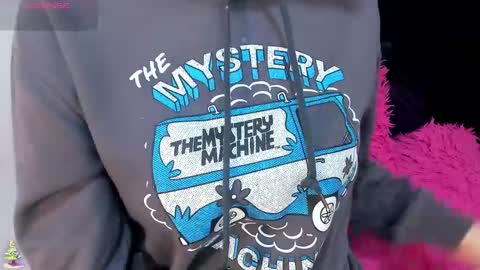 Snapshot of madelin_clerk chatting on 12-27-24, 02:01 Madelin Clerk online show from 12-27-24, 02:01