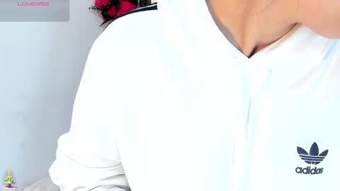 Snapshot of madelin_clerk chatting on 12-29-24, 02:21 Madelin Clerk online show from 12-29-24, 02:21