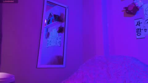 Madeline  online show from 02-25-25, 02:03