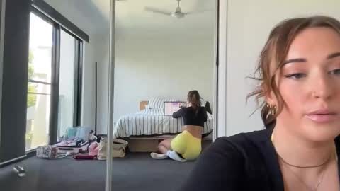 Madeline Harper online show from 09-19-25, 02:13