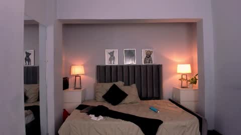 Snapshot of madie_collins7 chatting on 09-22-25, 11:45 Madie online show from 09-22-25, 11:45