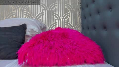   online show from 12-31-24, 02:08