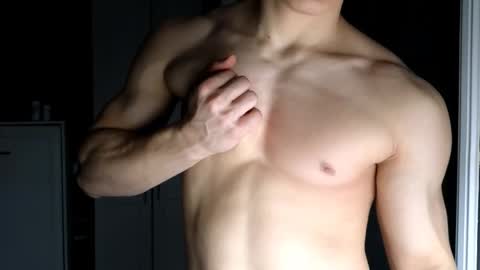 madisonboy2 online show from 11-19-25, 10:54