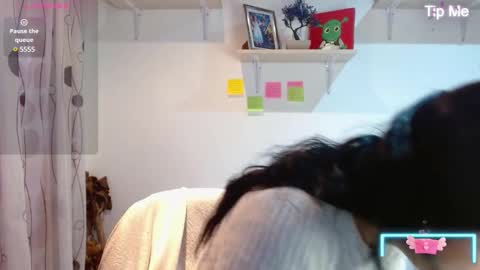 Snapshot of madisoncambel chatting on 01-17-25, 11:38 Madison Cambel online show from 01-17-25, 11:38