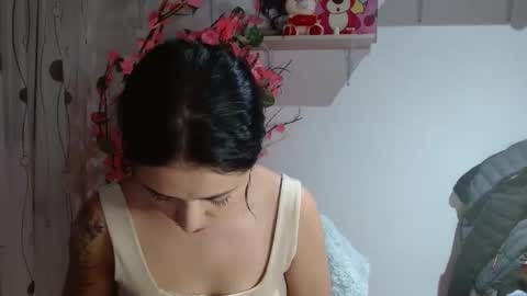 Snapshot of madisoncambel chatting on 09-10-25, 01:49 Madison Cambel online show from 09-10-25, 01:49