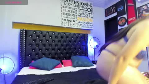 Snapshot of madisson7 chatting on 01-14-25, 12:03 Madisson online show from 01-14-25, 12:03