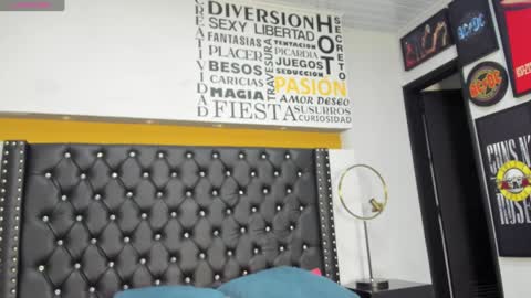 Snapshot of madisson7 chatting on 01-16-25, 12:20 Madisson online show from 01-16-25, 12:20