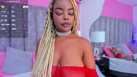 Snapshot of madissonlopez chatting on 12-30-24, 06:09 Madisson Lopez online show from 12-30-24, 06:09