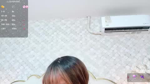 Snapshot of madissonlopez chatting on 01-18-26, 03:43 Madisson Lopez online show from 01-18-26, 03:43