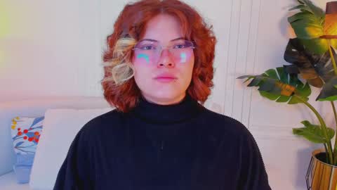 Snapshot of madissonmoore5 chatting on 09-17-25, 12:29 madissonmoore5 online show from 09-17-25, 12:29