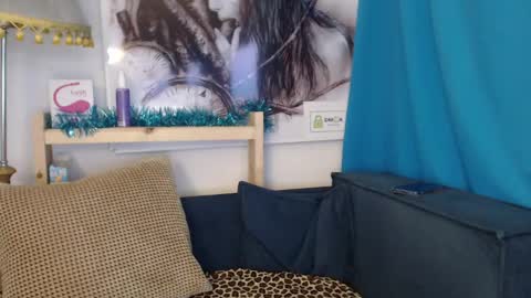 Snapshot of madoka_xxx chatting on 02-24-25, 01:24 Elizabeth online show from 02-24-25, 01:24