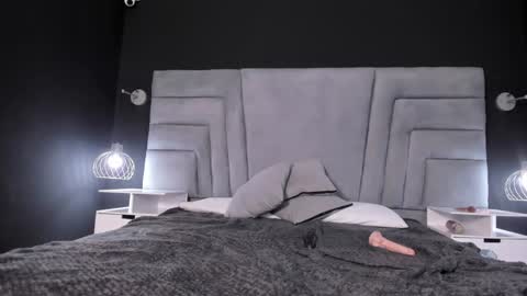 MAEE ANGELS online show from 12-12-24, 05:10