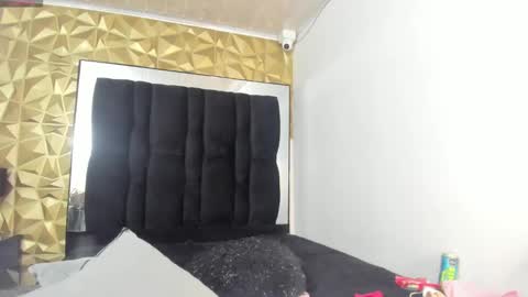 MAEE ANGELS online show from 02-13-25, 01:29