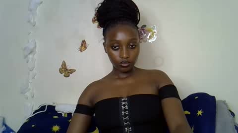 Snapshot of maee_y chatting on 12-04-25, 04:59 Maee online show from 12-04-25, 04:59